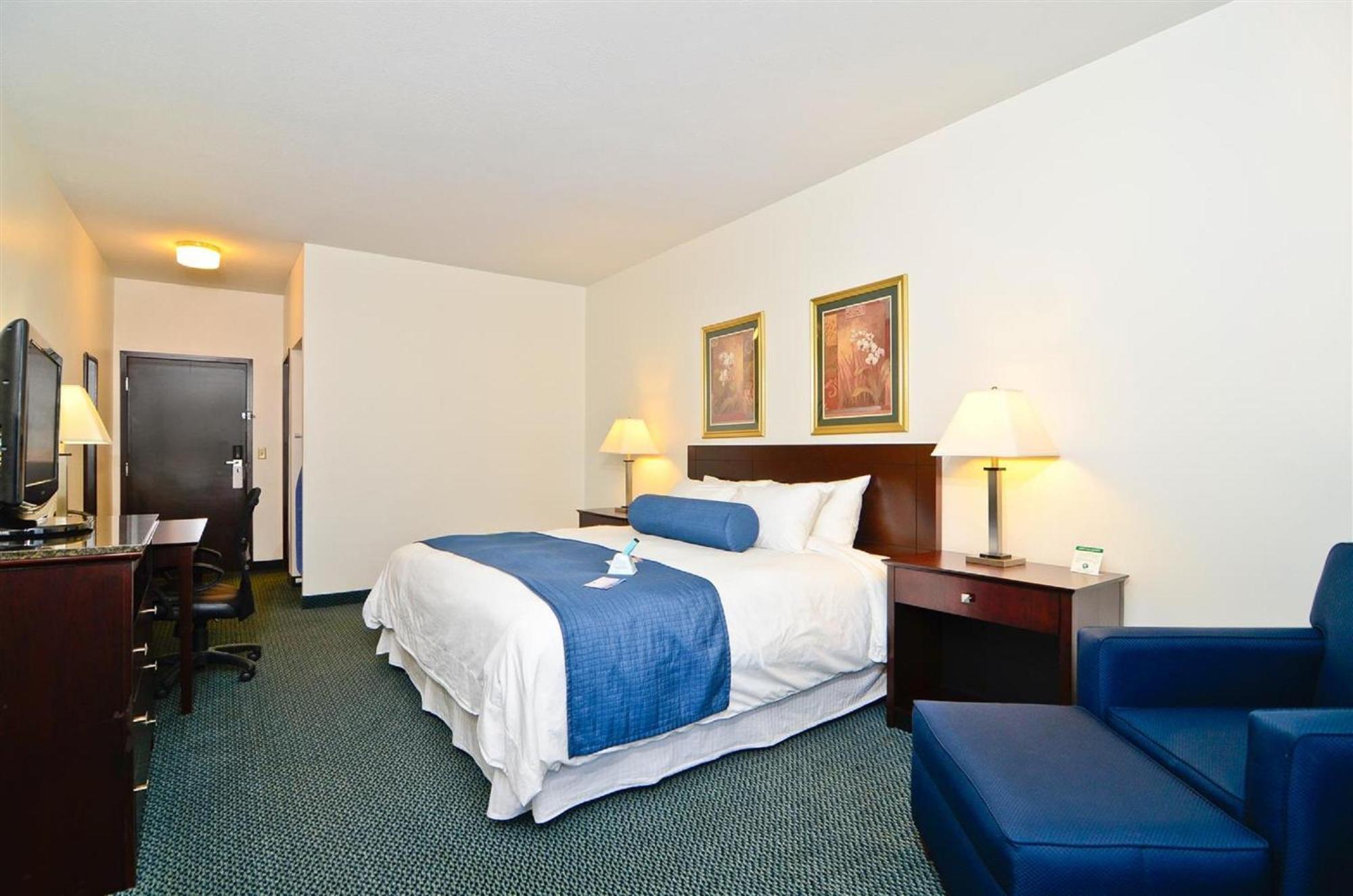Western Gas Hotel 3*